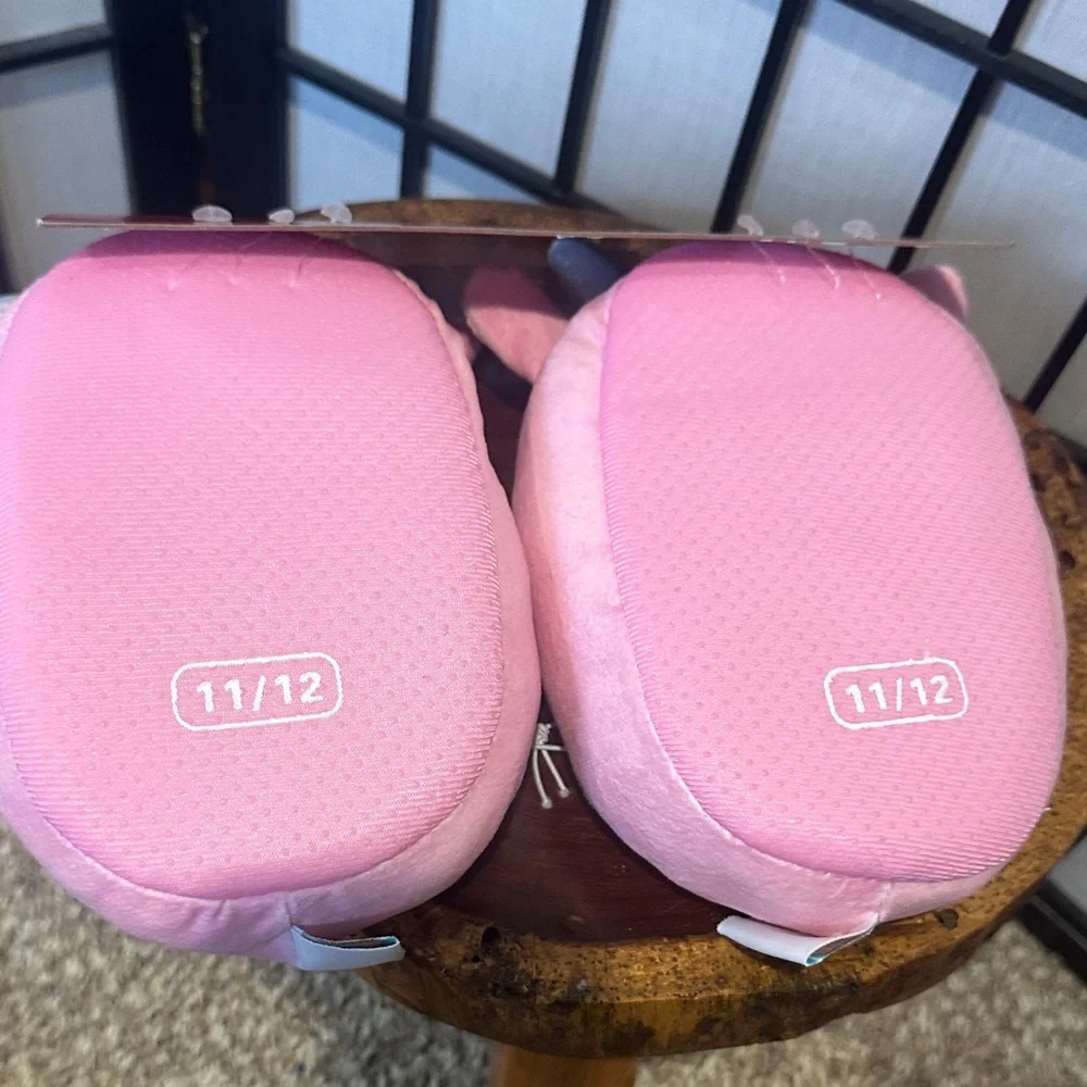 Squishmallows Pink and Cream Deer Slippers NEW Kids 11/12